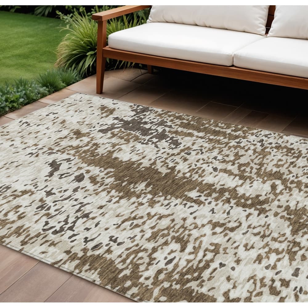 HomeRoots Abstract Transitional Rectangle Outdoor Rug