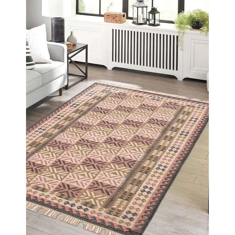 Ankara Pink Kilim 5'3" x 7'11" - 5'3 x 7'11
