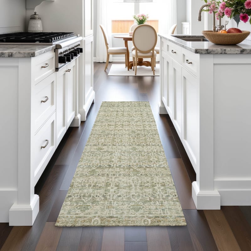 Machine Washable Indoor/Outdoor Traditional Harmony Chantille Rug