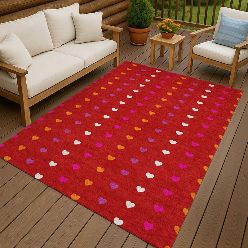 Machine Washable Indoor/ Outdoor Modern Hearts Chantille Rug