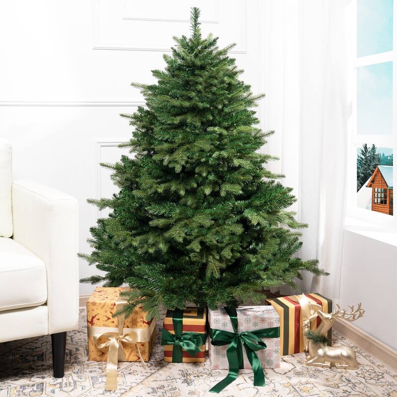 Cynthia Prelit Artificial Christmas Tree, Realistic Rustic Christmas Tree with Lights