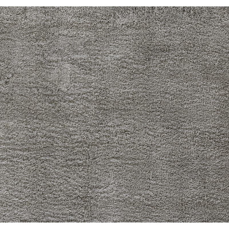 Novogratz by Momeni Nola Shag Magnolia Solid Color Shag Rug