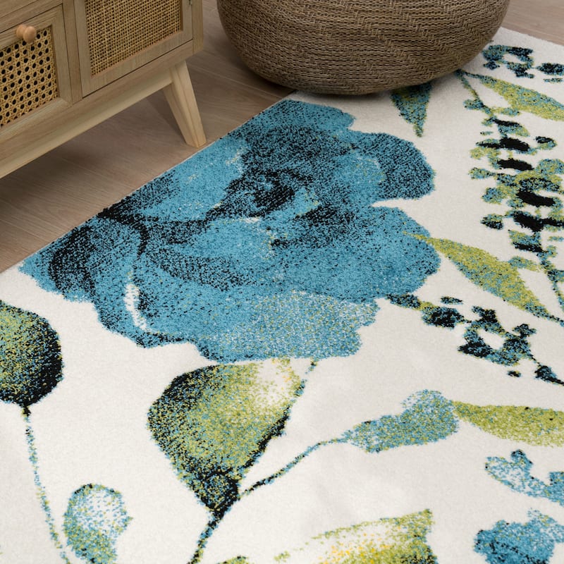 Artistic Area Rug Rose Motif in Watercolor Look