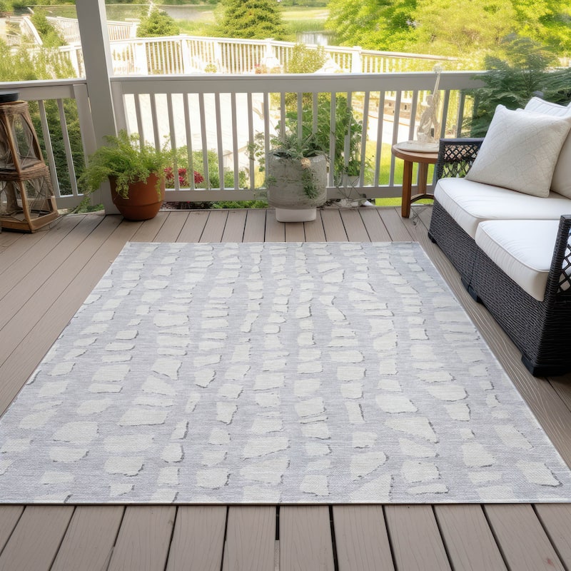 Machine Washable Indoor/ Outdoor Chantille Modern Abstract Rug - Silver - 9' x 12'