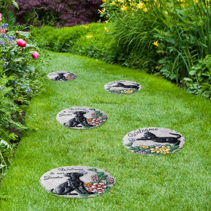 Glitzhome 4-Piece Cement Cat and Dog Textured Stepping Stones Garden Decor - 10 in