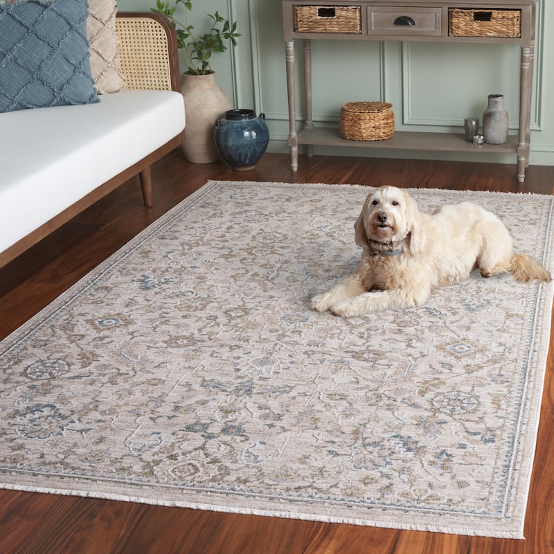 SAFAVIEH Finley Femke Floral Rug