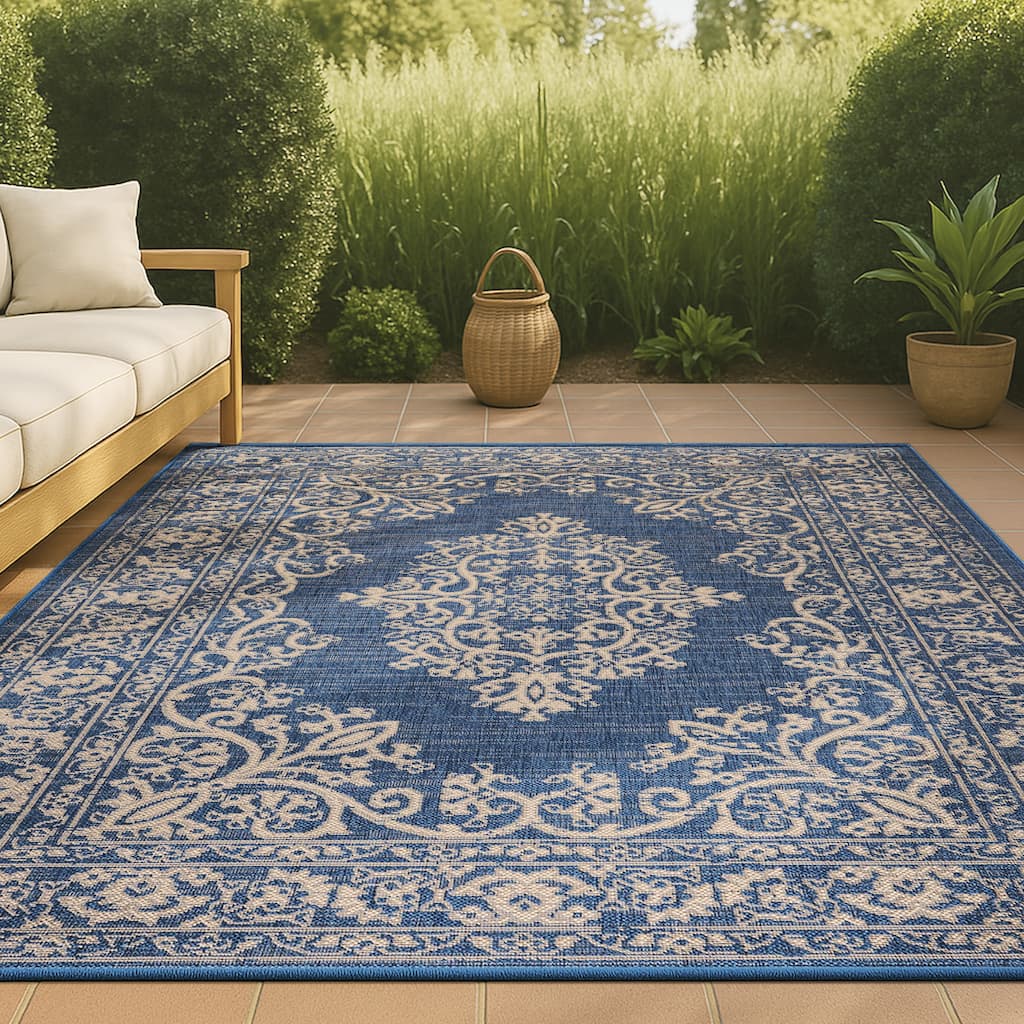 JONATHAN Y Tuscany Filigree Indoor/Outdoor Area Rug