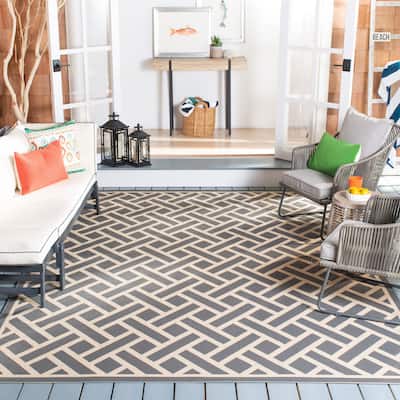 SAFAVIEH Courtyard Oralia Indoor/ Outdoor Waterproof Patio Backyard Rug