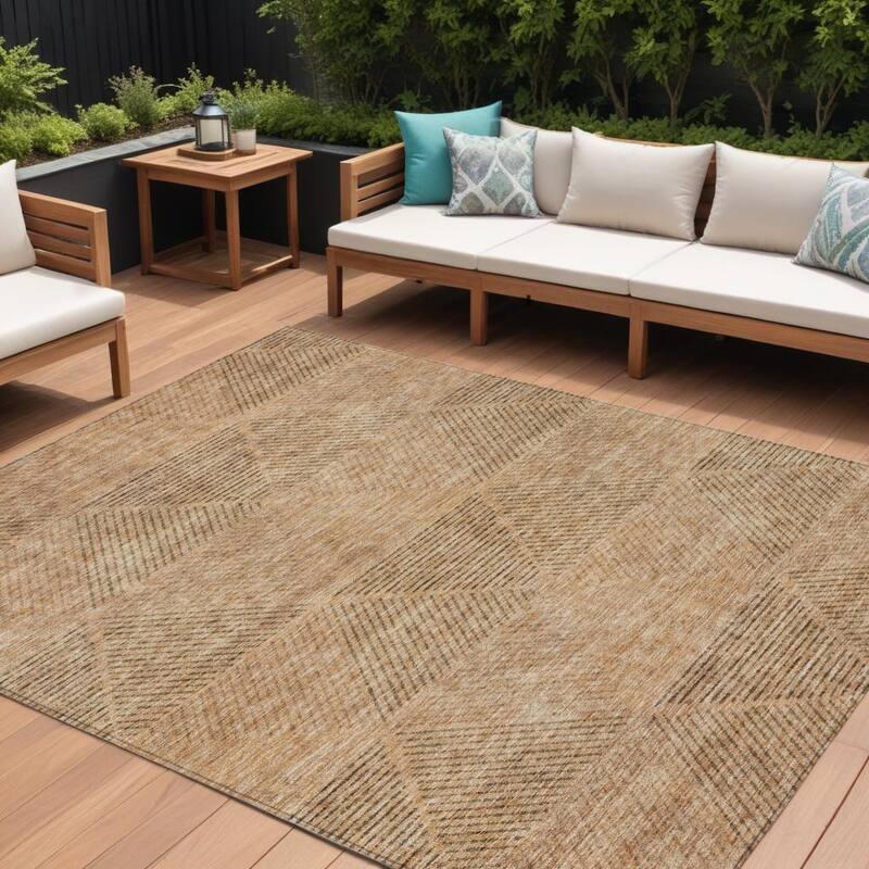HomeRoots Geometric Transitional Rectangle Outdoor Rug - 10' X 14'