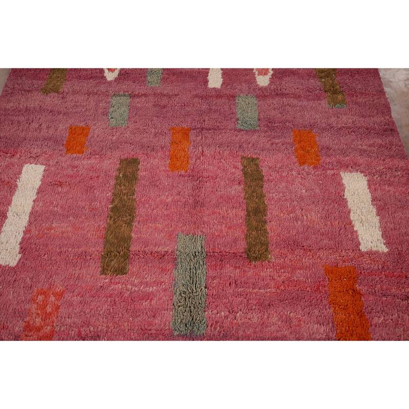 Plush Moroccan Style Area Rug Hand-Knotted Oriental Pink Wool Carpet - 5'8" x 10'1"