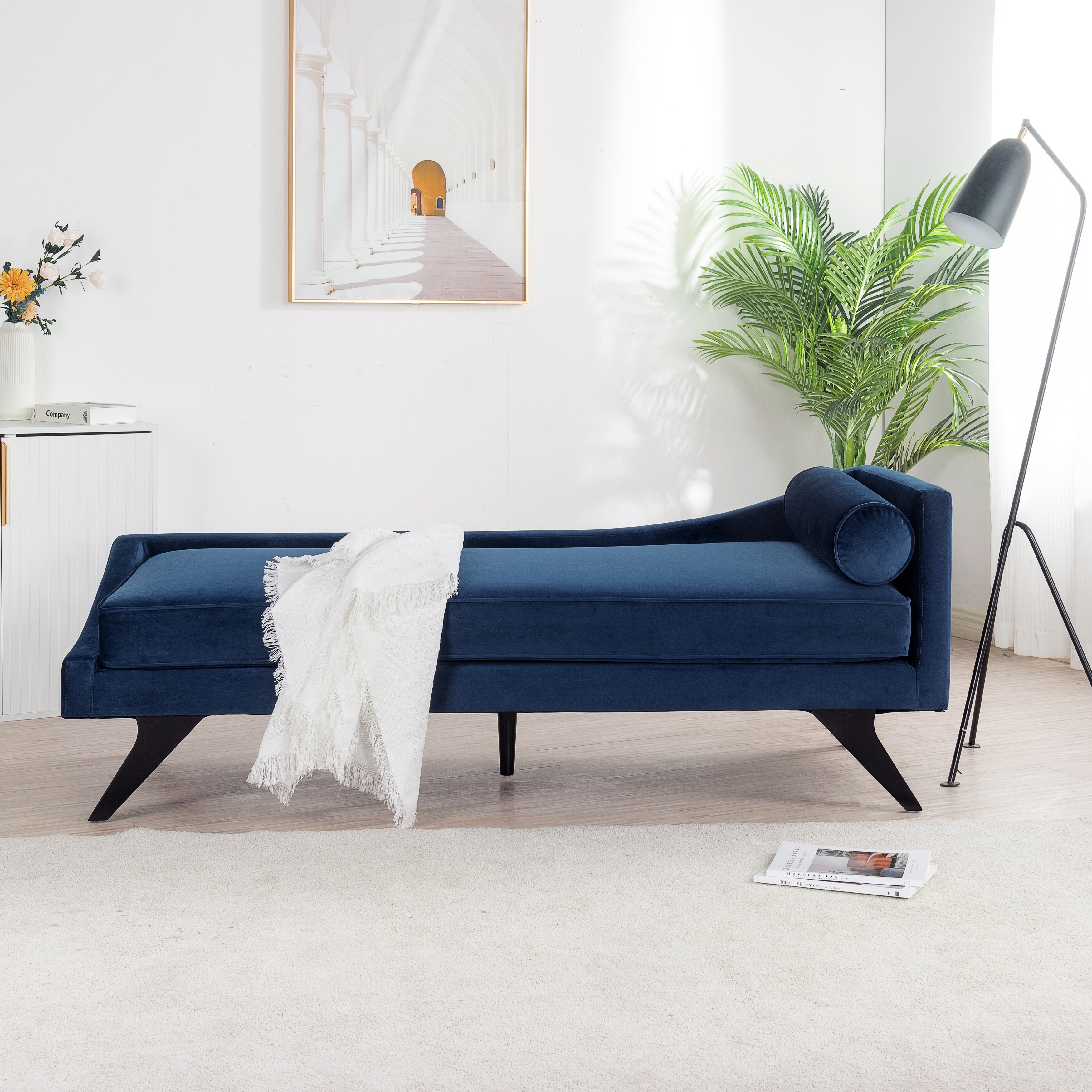 Armed chaise lounge deals