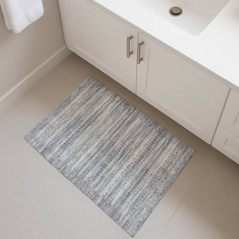 Premium Washable Super Soft Boho Stripes Mayfield Rug - Gray - 1'8" x 2'6"