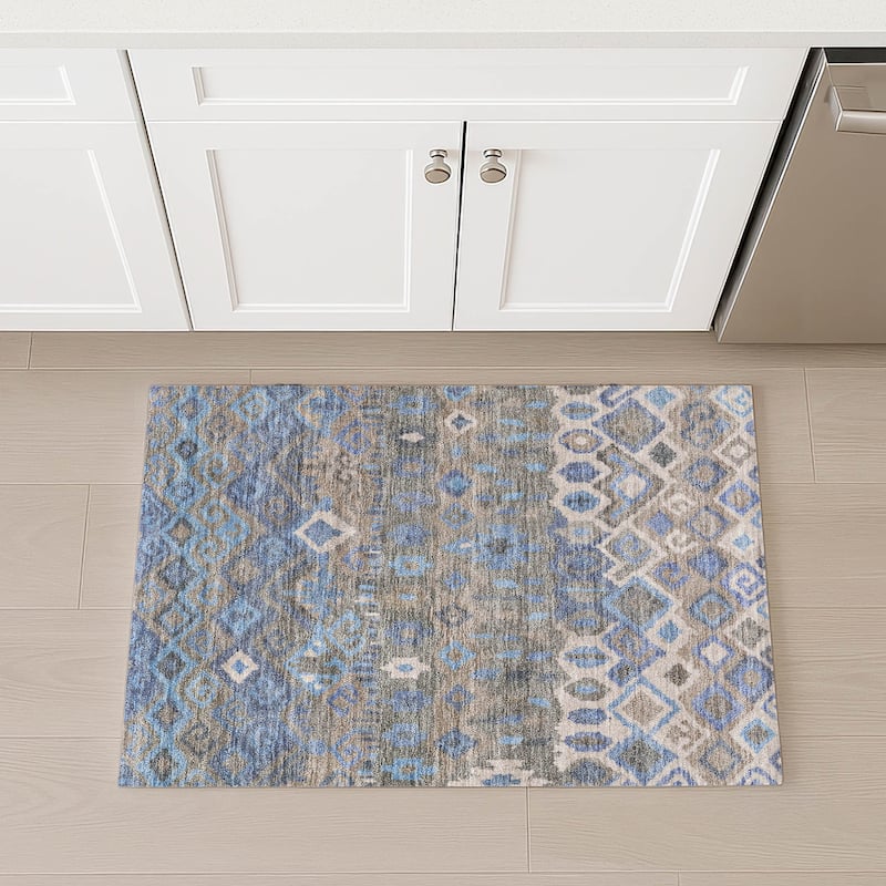 Machine Washable Indoor/ Outdoor Boho Moroccan Chantille Rug