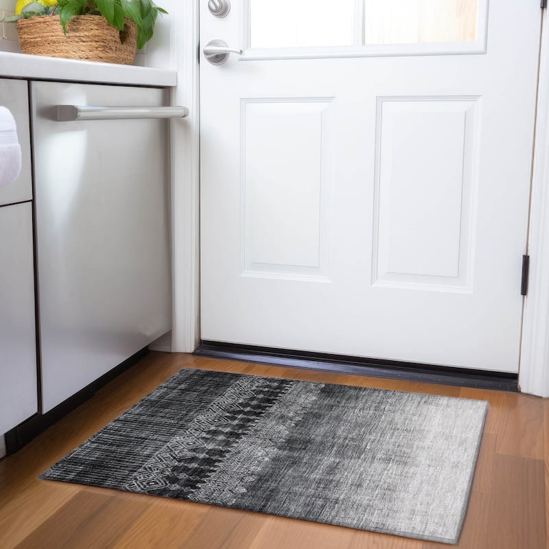 Premium Washable Super Soft Ombre Boho Mayfield Rug - Black - 1'8" x 2'6"