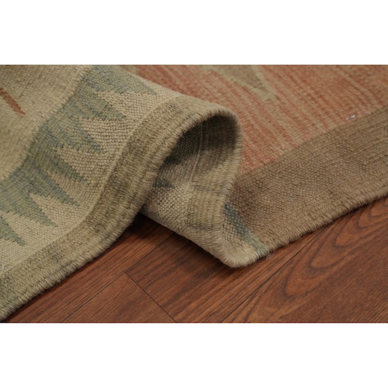 Hand Woven Oriental 100% Wool Carpet Southwestern Tribal Beige & Ivories Kilim Area Rug - 5' 9'' X 4' 0''
