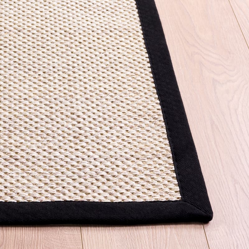 SAFAVIEH Natural Fiber Lorine Casual Border Sisal Rug
