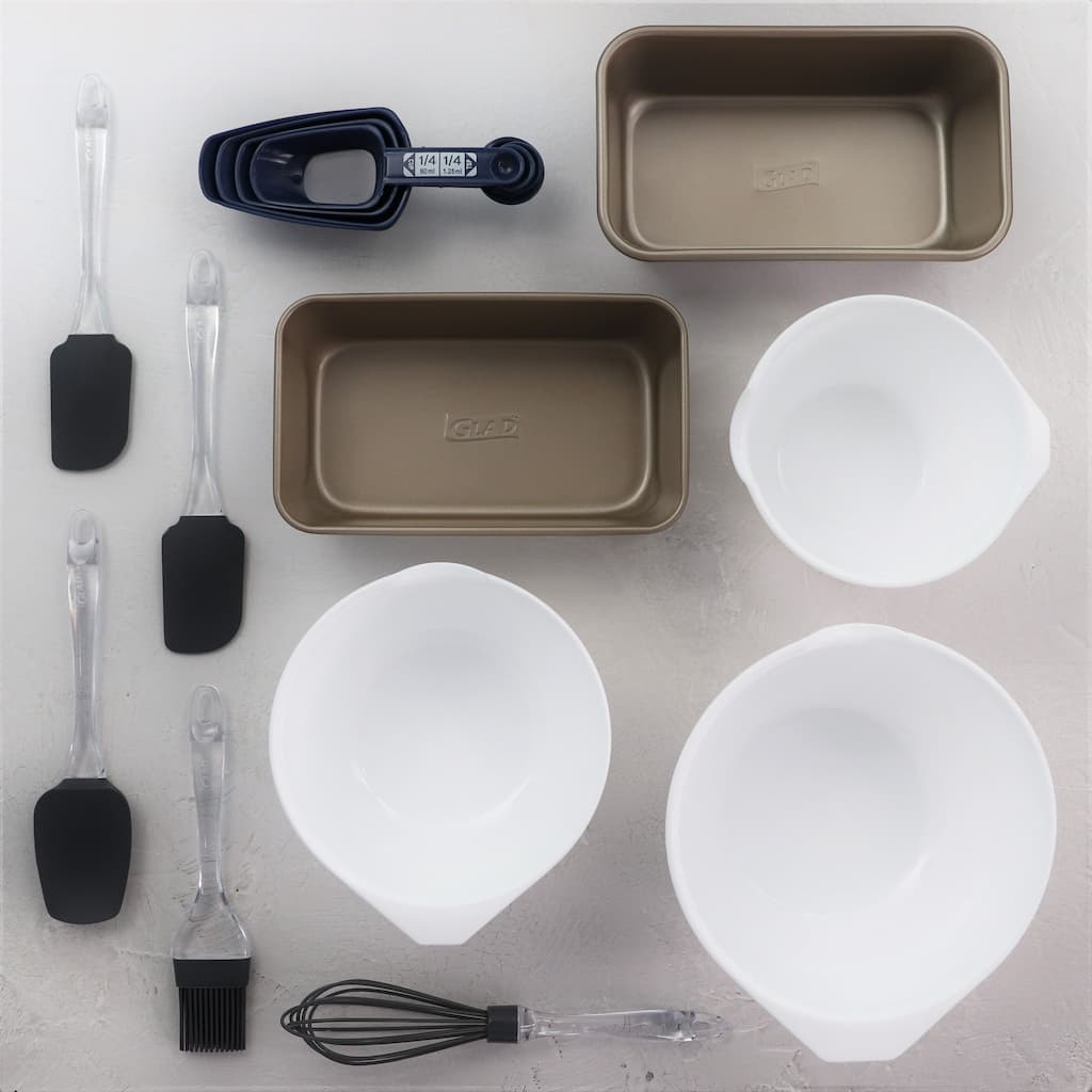 GLAD™ 14 Piece Sweet Bread Kit