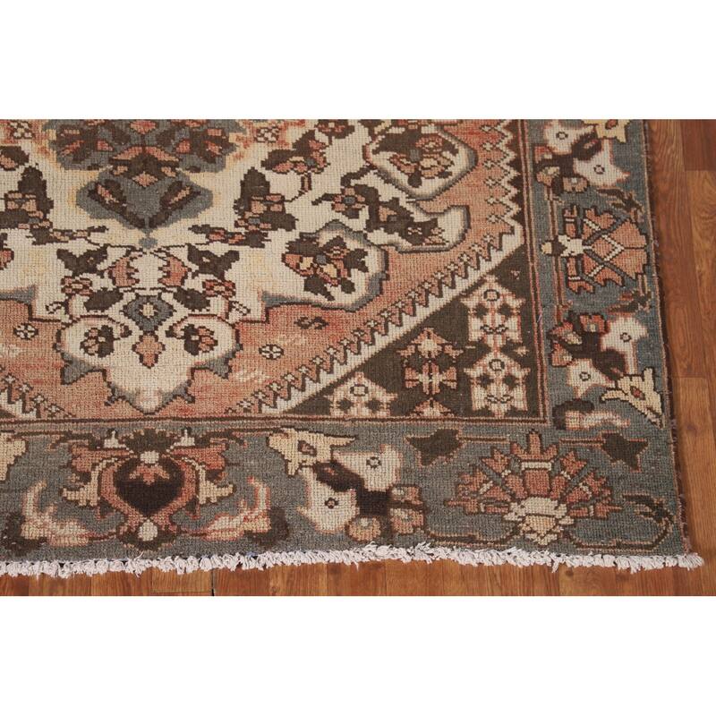 Bakhtiari Persian Vintage Rug Handmade Wool Carpet - 5'3"x 9'11"