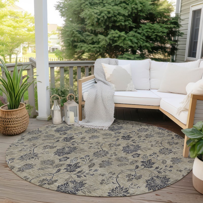 Machine Washable Indoor/ Outdoor Chantille Floral Farmhouse Rug