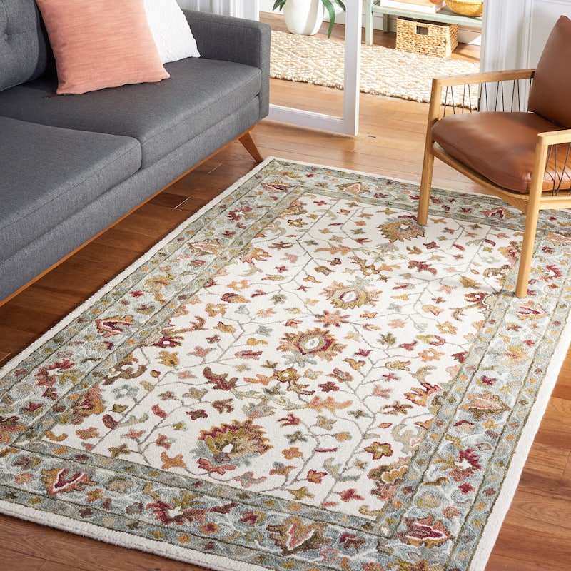 SAFAVIEH Handmade Aspen Kuna Boho Wool Rug - 4' x 6' - Ivory/Grey