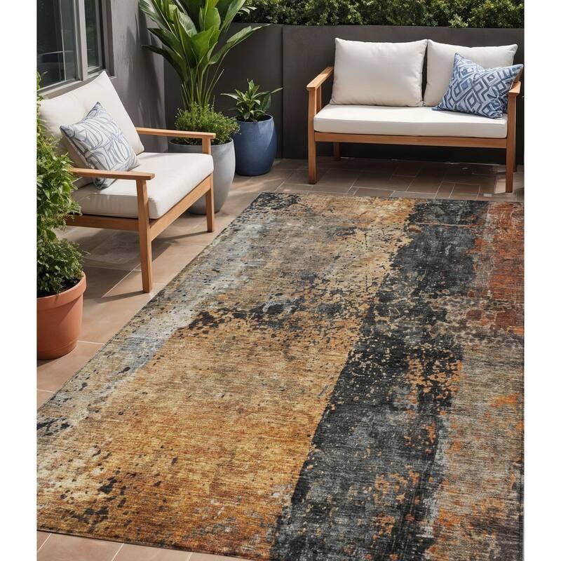 HomeRoots Abstract Transitional Rectangle Outdoor Rug - 5' X 8'