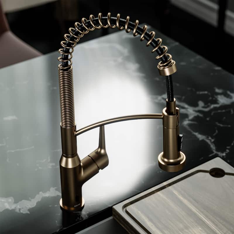 Karran Scottsdale Touchless Single-Handle Pull-Down Sprayer Kitchen Faucet