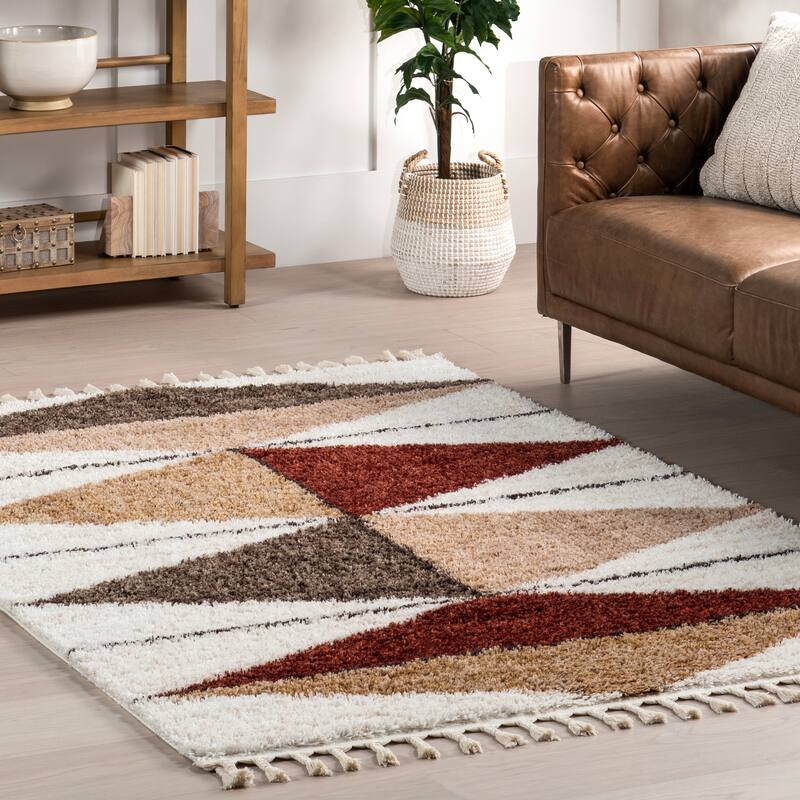 Nuloom Micah Diamond Shag Tassel Area Rug