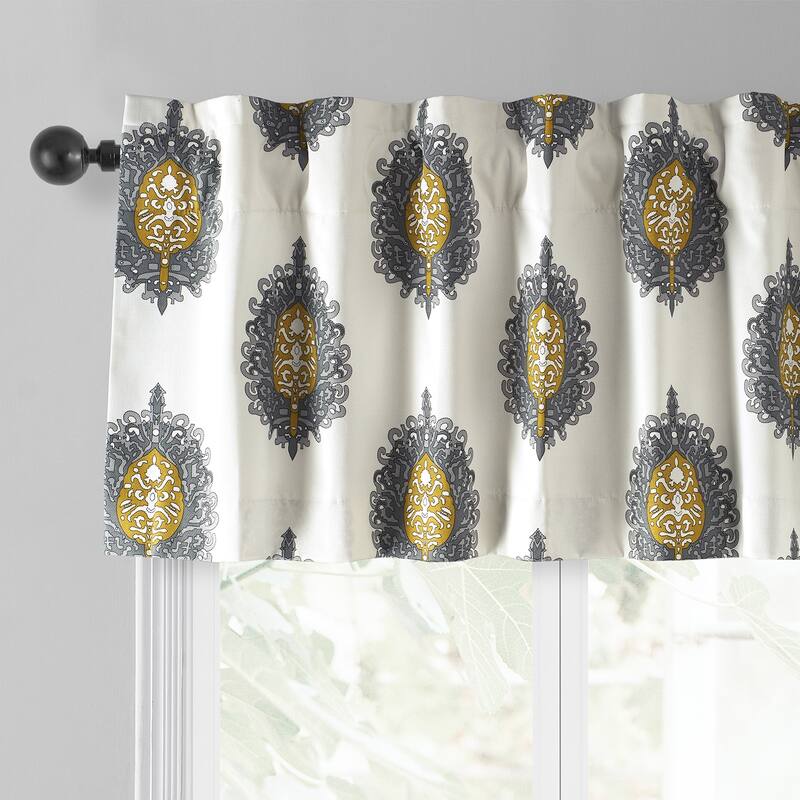 Exclusive Fabrics Mayan Printed Cotton Window Valance - 50 X 19