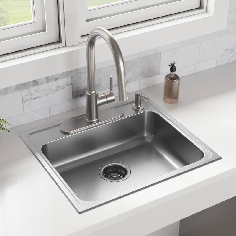 PROFLO PFXC4027 Loftus 1.5 GPM Single Hole Kitchen Faucet