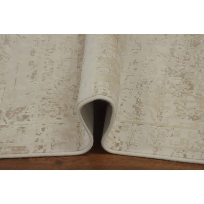 Machine Made Oriental Polyester Carpet Floral Beige & Ivories Distressed Area Rug - 7' 5'' X 5' 2''