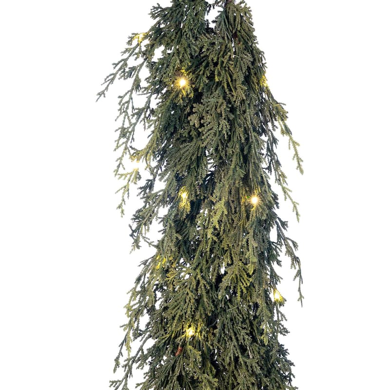 9 ft. Pre-Lit LED Garland - Cedar - 108