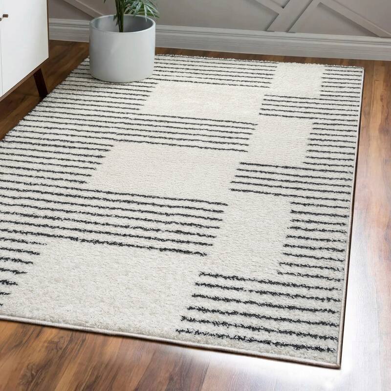JONATHAN Y Elm Abstract Stripe Geometric Shag Area Rug