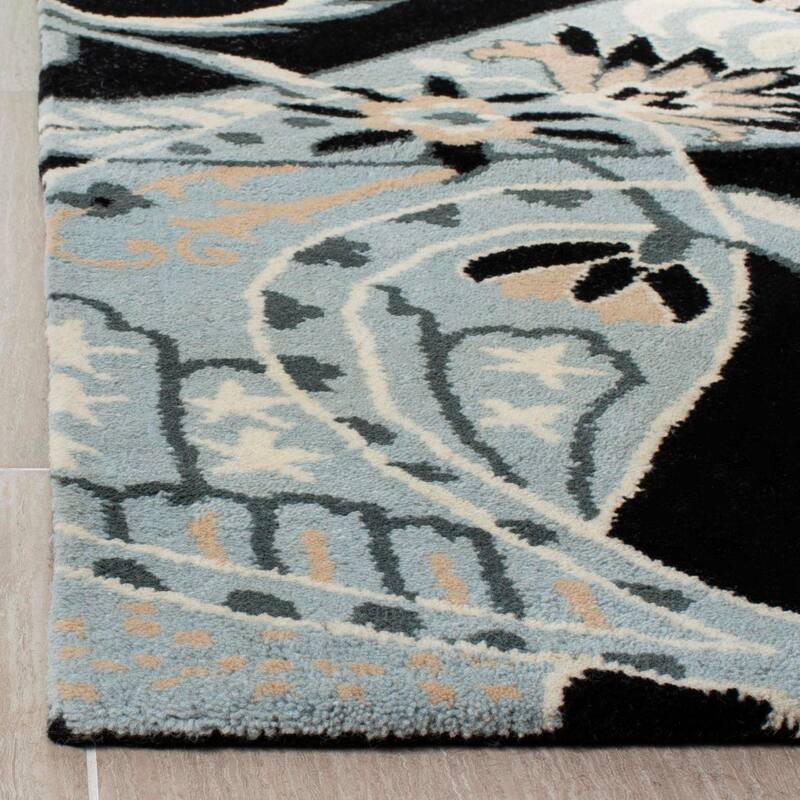 SAFAVIEH Handmade Wyndham Rosaleen Modern Wool Rug