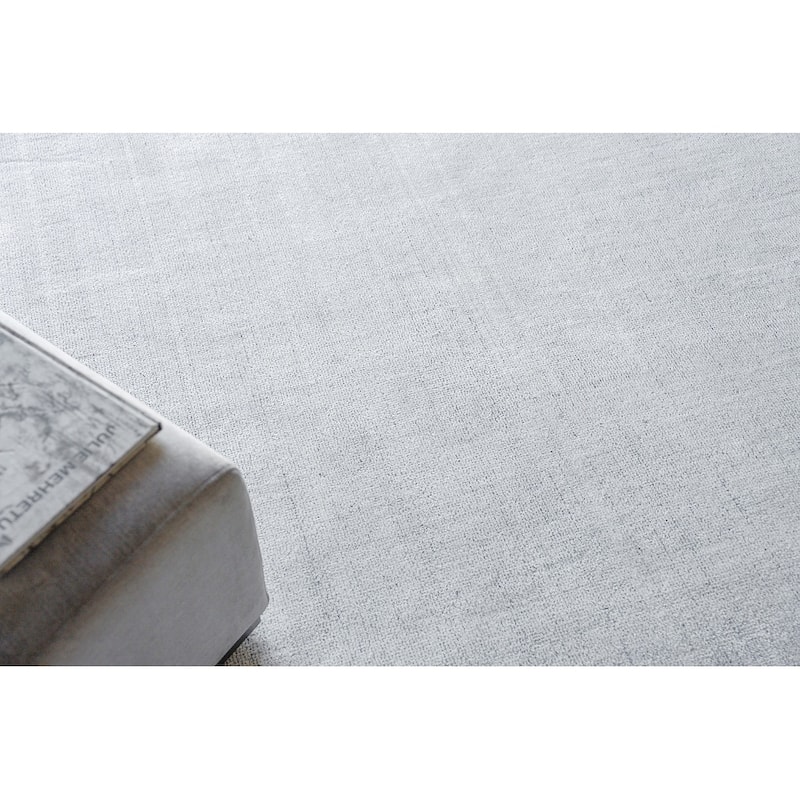 Exquisite Rugs Poliforma Handmade Handloomed Polyester Light Blue Area Rug