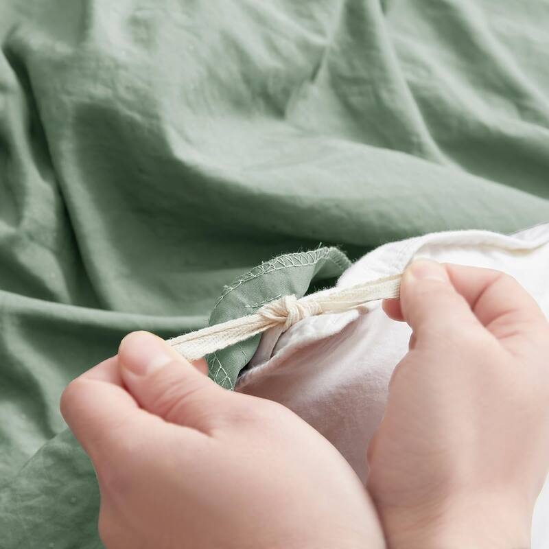 Empyrean Bedding Tufted Duvet Cover Set with Quilted Down Alternative Comforter Insert