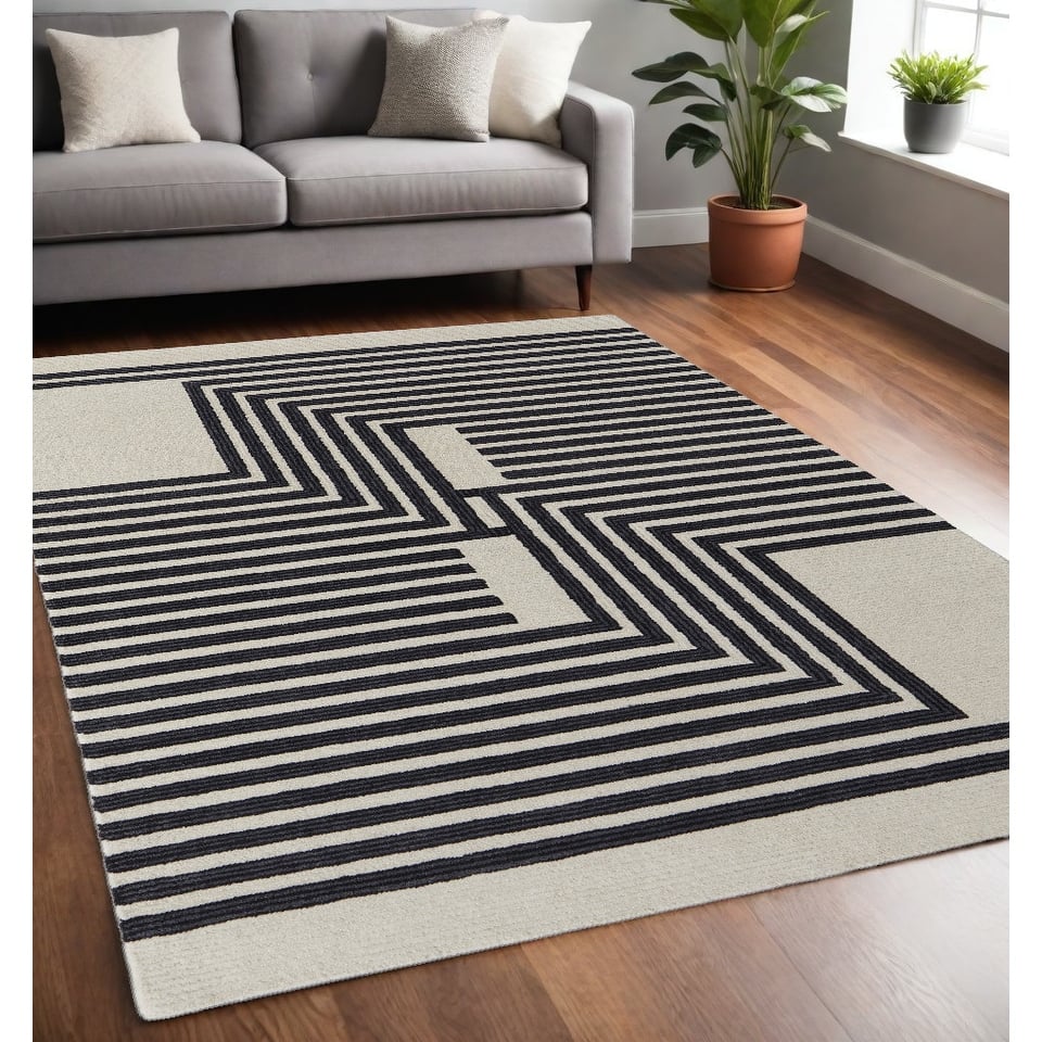 Vuyu Hand Tufted Geometric Abstract Stain Resistant Area Rug By HomeRoots - 5' X 8'