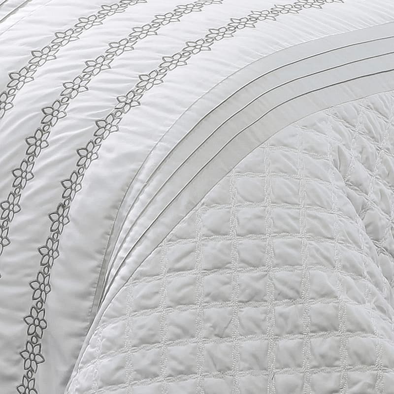 Lirite Luxury 7 Piece Comforter