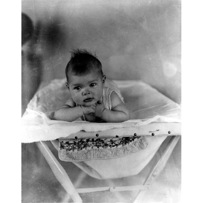 Grace Kelly In A Basket As A Baby Photo Print Overstock 25392760