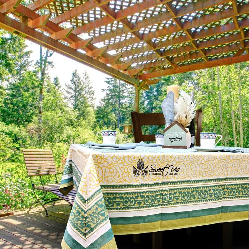 Cotton Floral Garden Tablecloth Rectangle - 60 x 90 in - Green