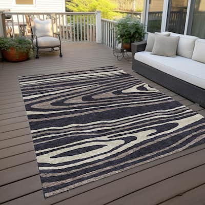 Machine Washable Indoor/ Outdoor Abstract Illusion Chantille Rug