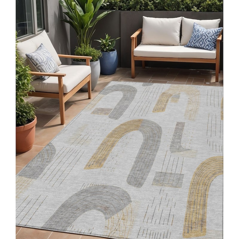 HomeRoots Geometric Transitional Rectangle Outdoor Rug - 9' X 12'