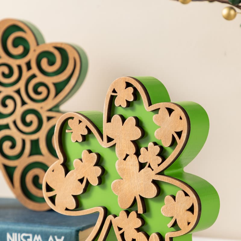 Glitzhome Set of 2 St. Patrick's Wooden Shamrock Table Decor