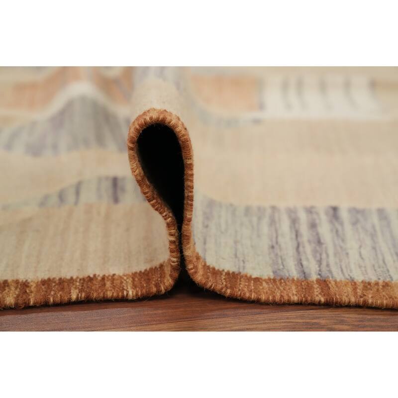 Hand Woven Oriental 100% Wool Carpet Southwestern Modern Beige & Ivories Kilim Area Rug - 6' 3'' X 4' 0''