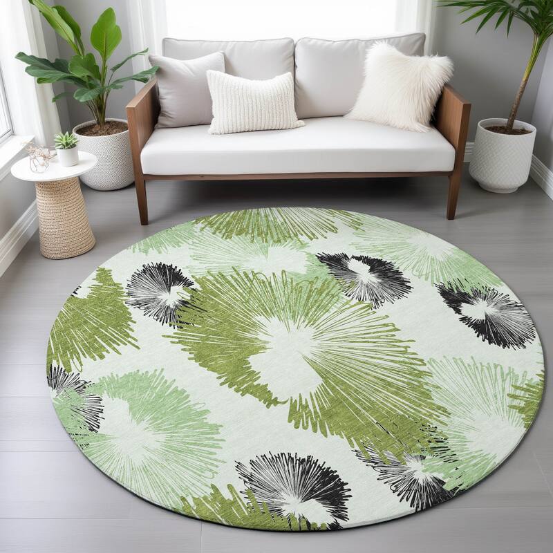 Machine Washable Indoor/Outdoor Modern Floral Chantille Rug
