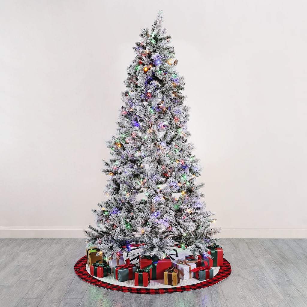 SAFAVIEH Starla 7.5 Ft, Green, Pre-Lit Artificial Christmas Tree with Pine Cones - 50" W x 50" D x 90" H - 50Wx50Dx90H