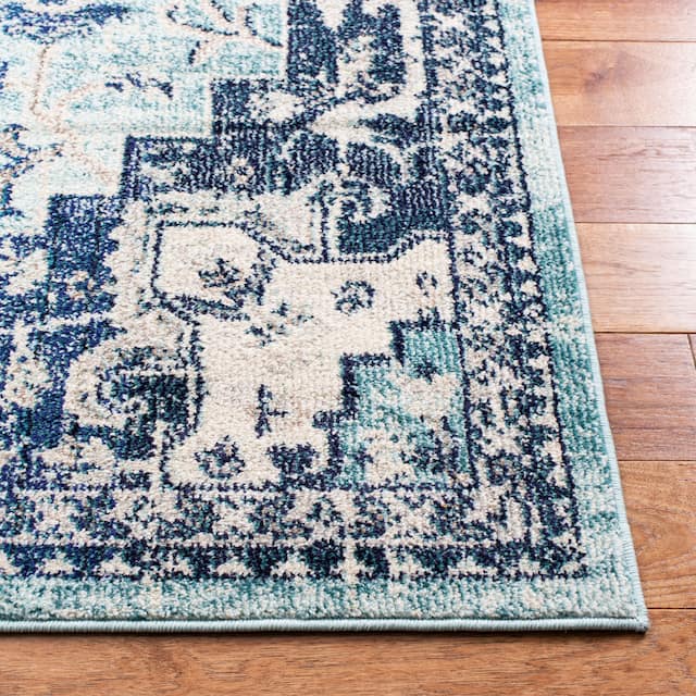 SAFAVIEH Madison Diederike Boho Medallion Distressed Rug