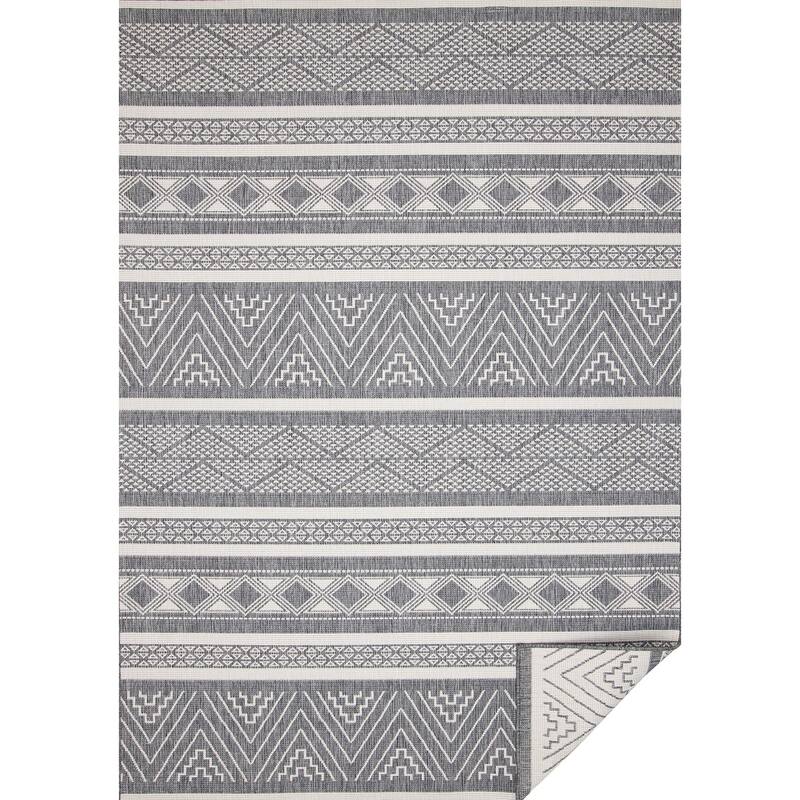 HomeRoots Tribal Modern Rectangle Area Rug - 7' X 10'