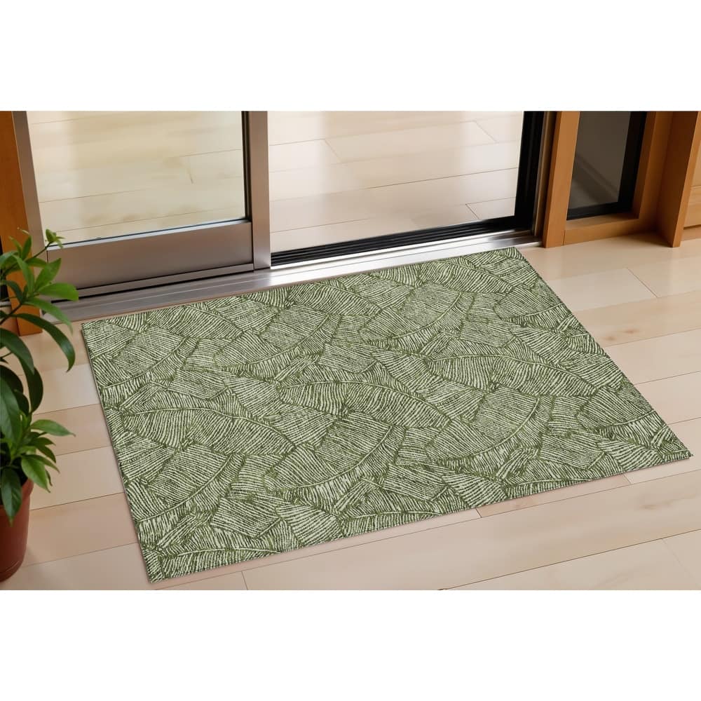 HomeRoots Floral Transitional Rectangle Outdoor Rug
