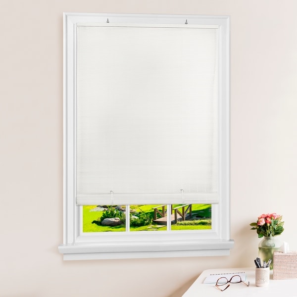 Porch & Den Longacre Vinyl Cordless Roll-up Blind