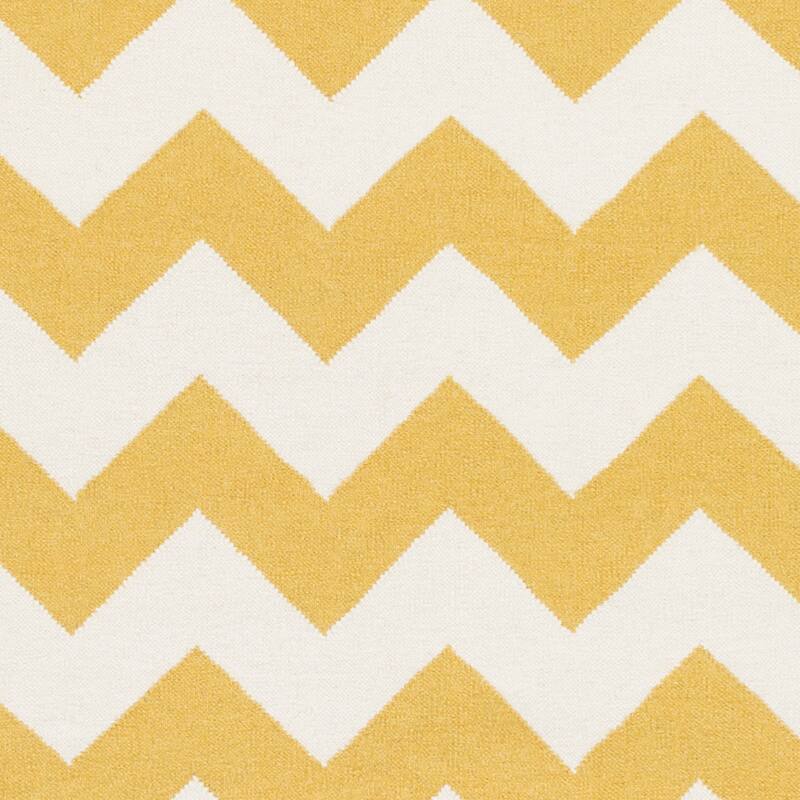 Hand-Woven Zoey Chevron Reverisble Flatweave Wool Rug (2' x 3')